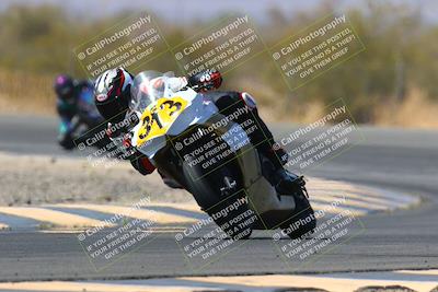 media/Apr-17-2022-CVMA (Sun) [[f474cfa795]]/Race 14 500 Supersport-350 Supersport (Holeshot)/